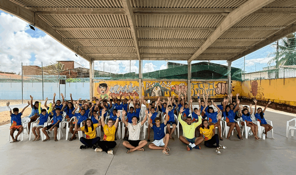 🎾 UMA VISITA QUE INSPIROU: ALEGRIA, ESPERANÇA E BEACH TENNIS  NO EDUCAR GOLANDIM