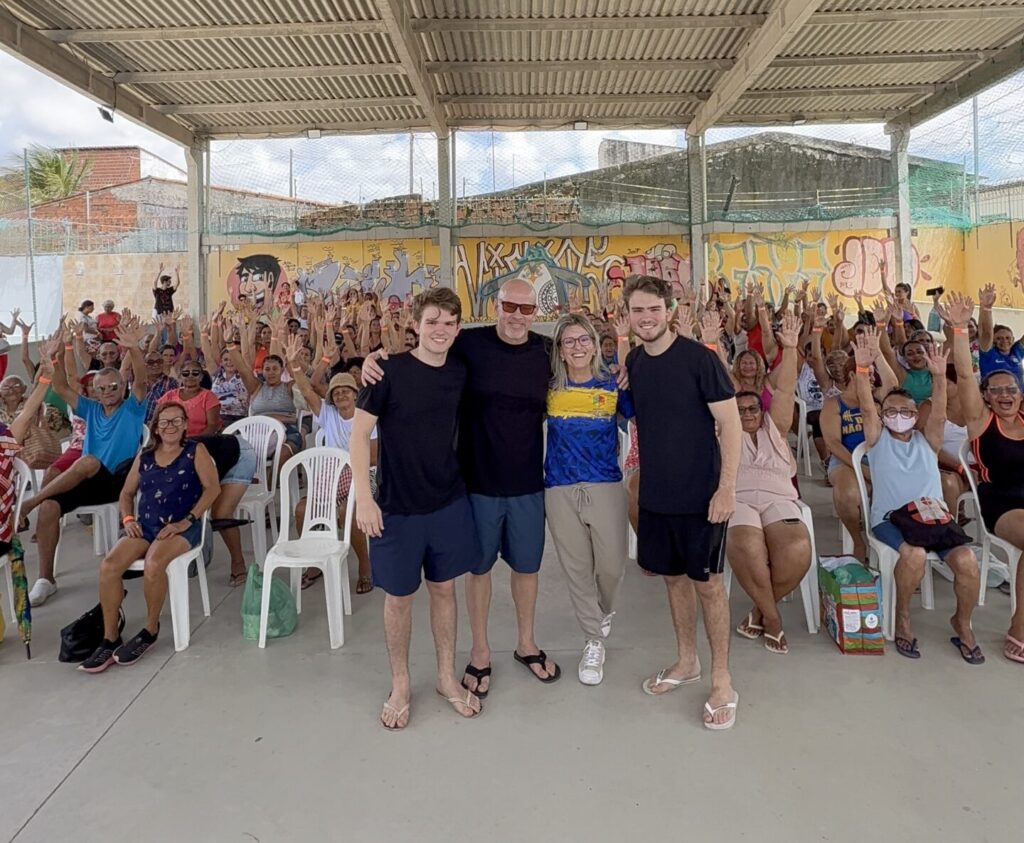 130 FAMÍLIAS FELIZES
